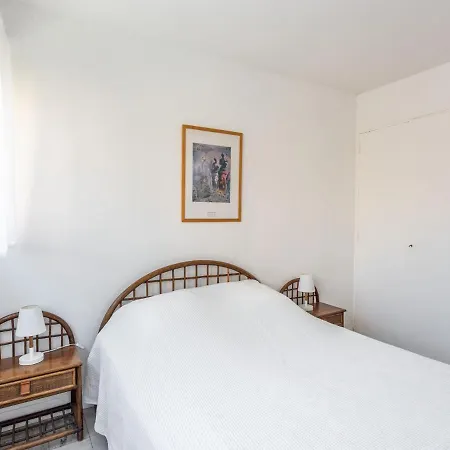 Le Cormoran By Interhome Appartement Le Lavandou