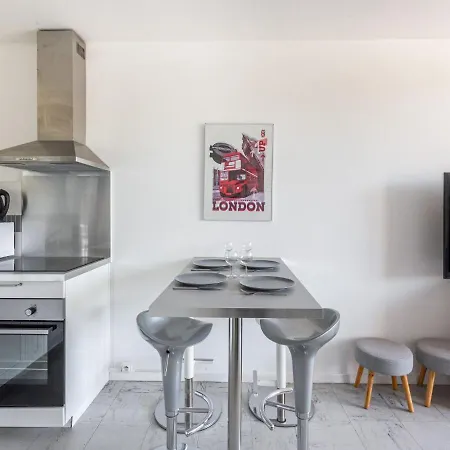 Le Cormoran By Interhome * Le Lavandou